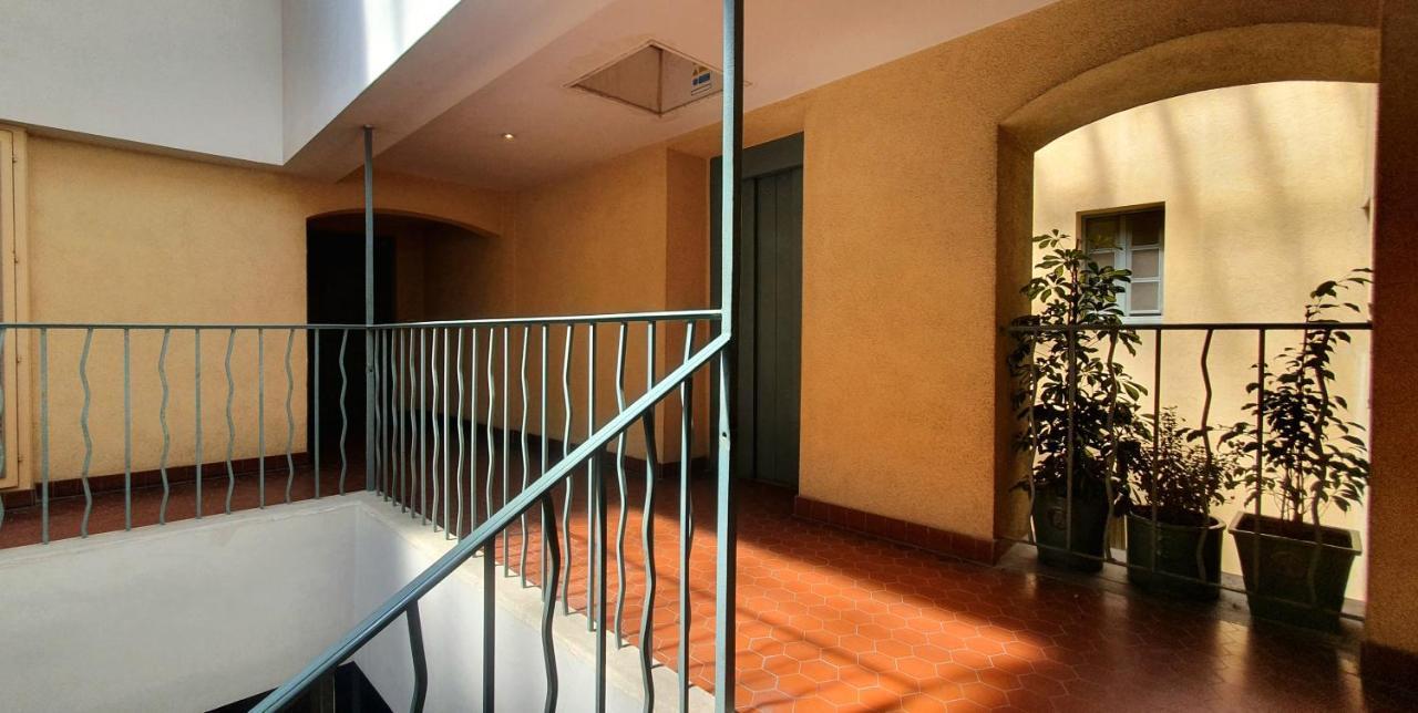 Апартаменти Chambre D'Hotes Sde, Wc Prive Climatise Dans Loft 80M2 Espace Commun Avec Les Habitants Salon Et Cuisine Тулон Екстер'єр фото