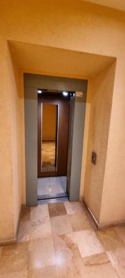Апартаменти Chambre D'Hotes Sde, Wc Prive Climatise Dans Loft 80M2 Espace Commun Avec Les Habitants Salon Et Cuisine Тулон Екстер'єр фото